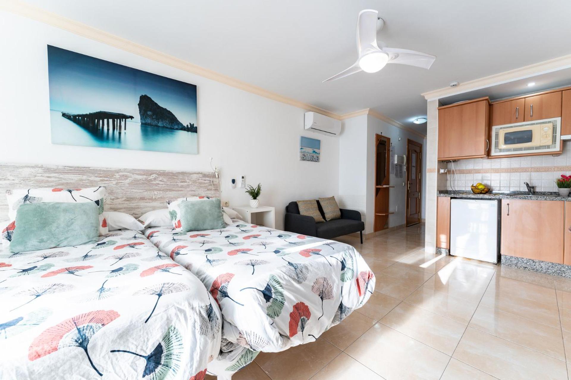 Malagasuite El Levante Apartments Torremolinos Zimmer foto